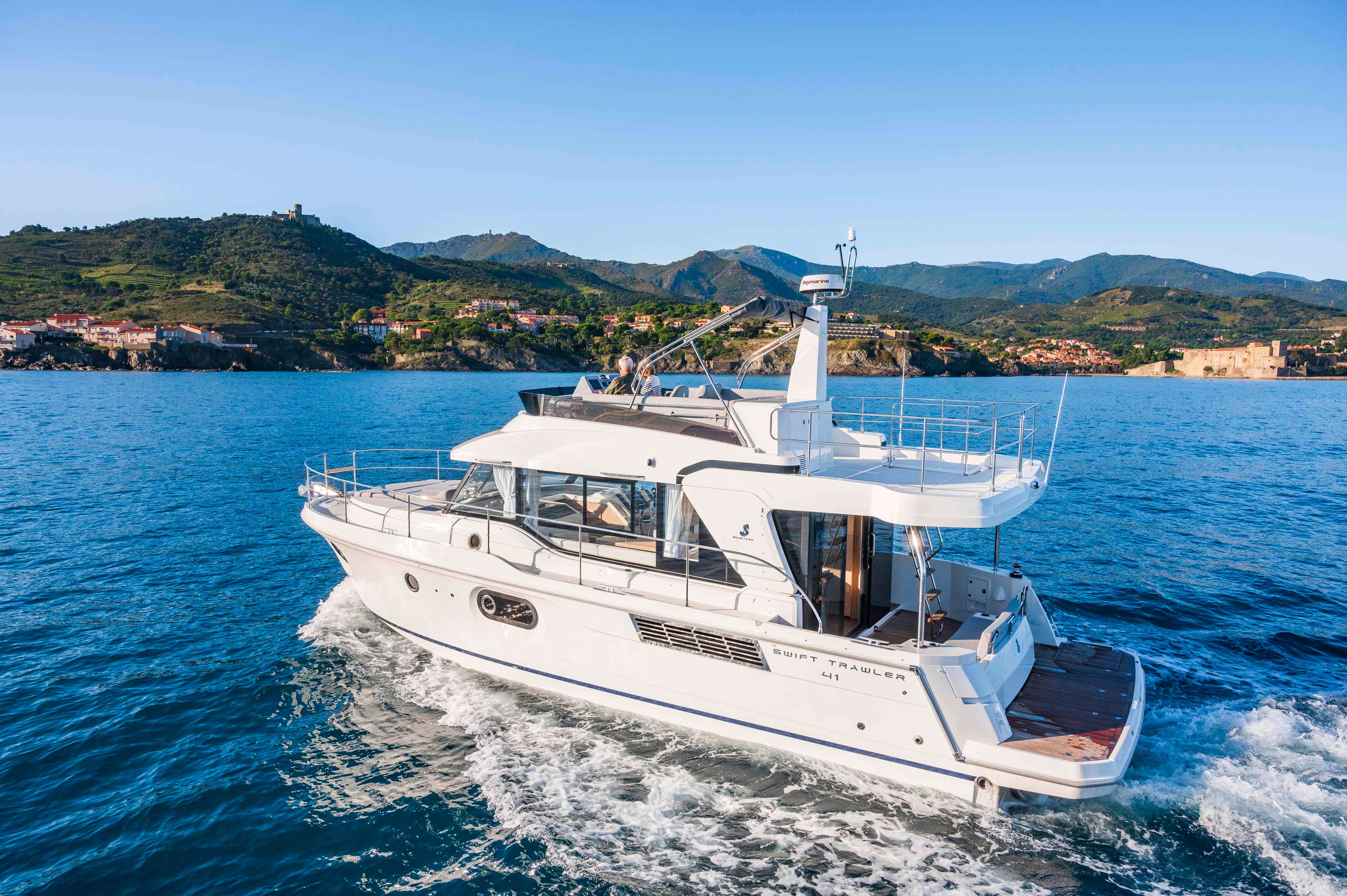 Beneteau SWIFT TRAWLER 41 FLY