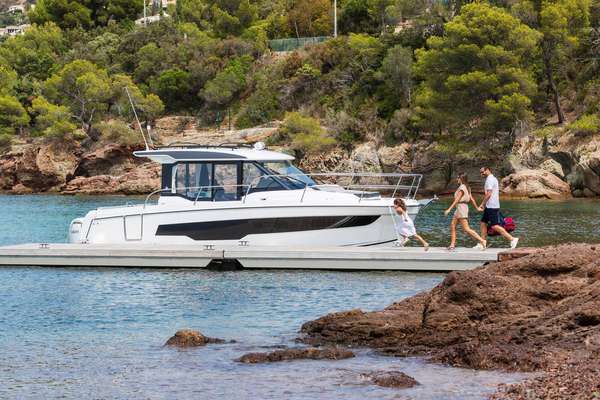2026 Jeanneau MERRY FISHER 895