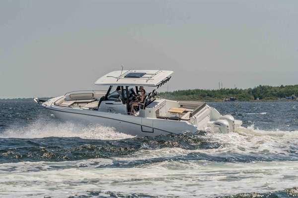 2026 Jeanneau CAP CAMARAT 10.5 CC