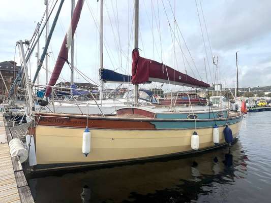 1998 Custom ALUMINUM CUTTER CRUISER
