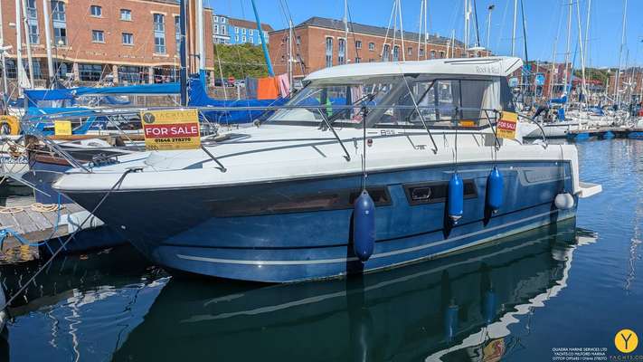 2016 Jeanneau MERRY FISHER 855
