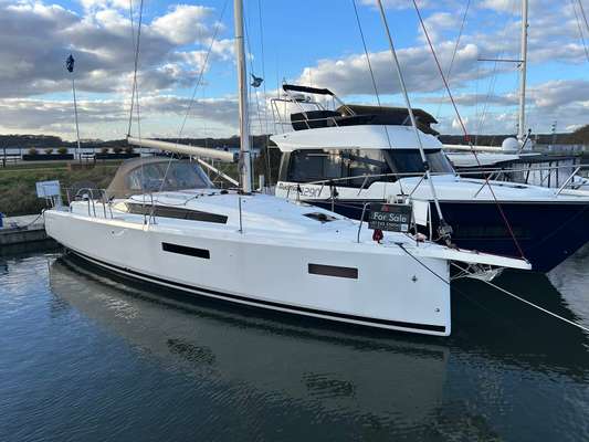 2024 Jeanneau SUN ODYSSEY 380