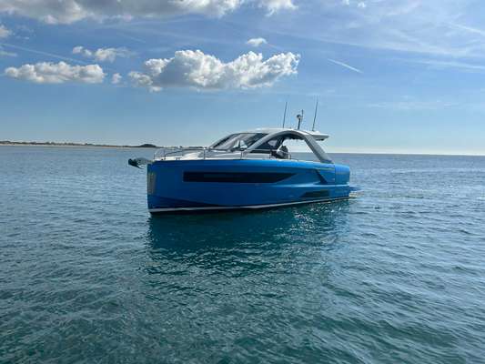 2024 Jeanneau DB 37 OB - Photo 1