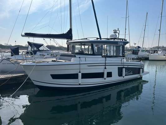2020 Jeanneau MERRY FISHER 895 MARLIN