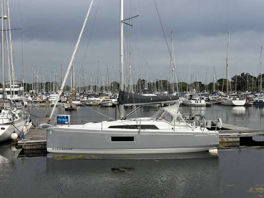 2019 Beneteau OCEANIS 30.1 - Photo 1