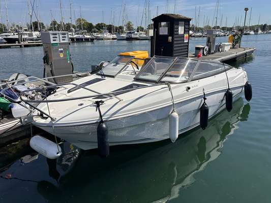 2017 Jeanneau CAP CAMARAT 6.5 DC