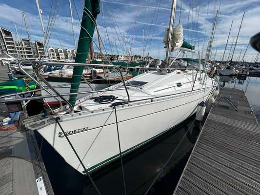 1994 Beneteau OCEANIS 351