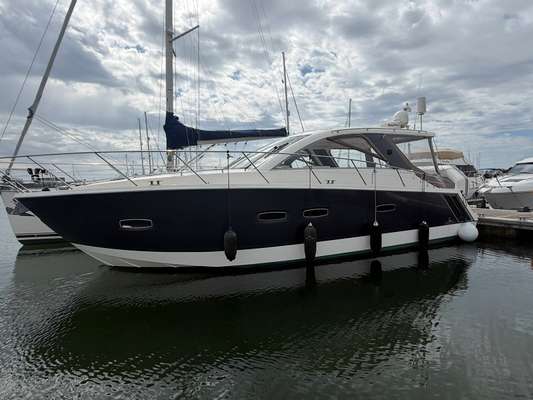 2009 Sealine SC35