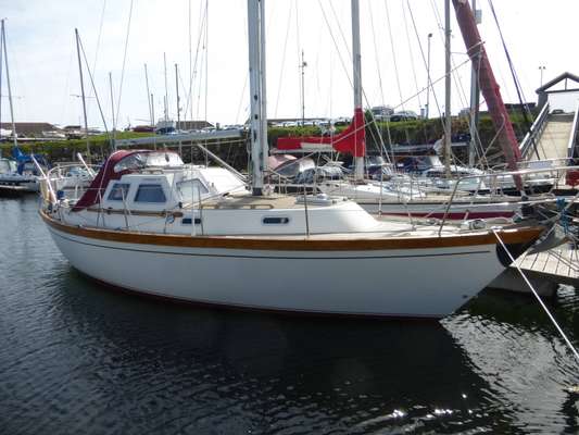 1990 Sovereign Yachts SOVEREIGN 32