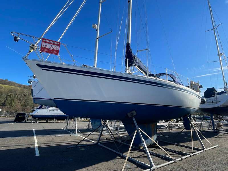 1985 MOODY MOODY 31 - Photo 1