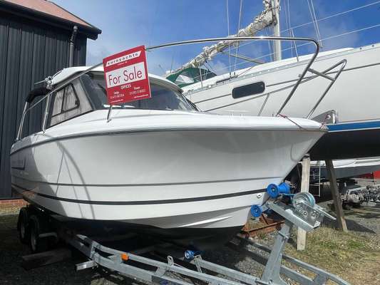 2014 Jeanneau MERRY FISHER 645