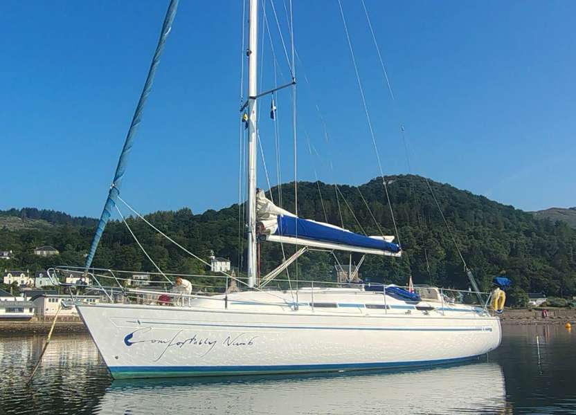 2000 Bavaria BAVARIA 37