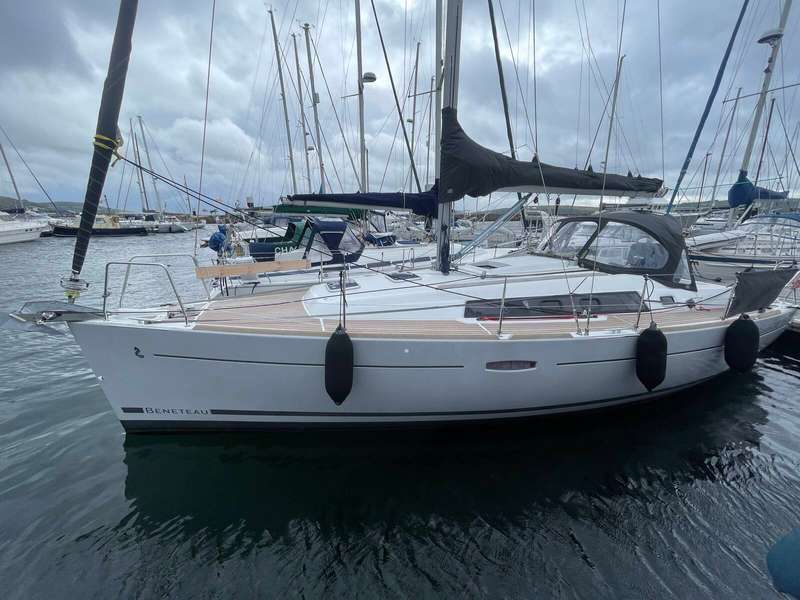 2015 Beneteau OCEANIS 34