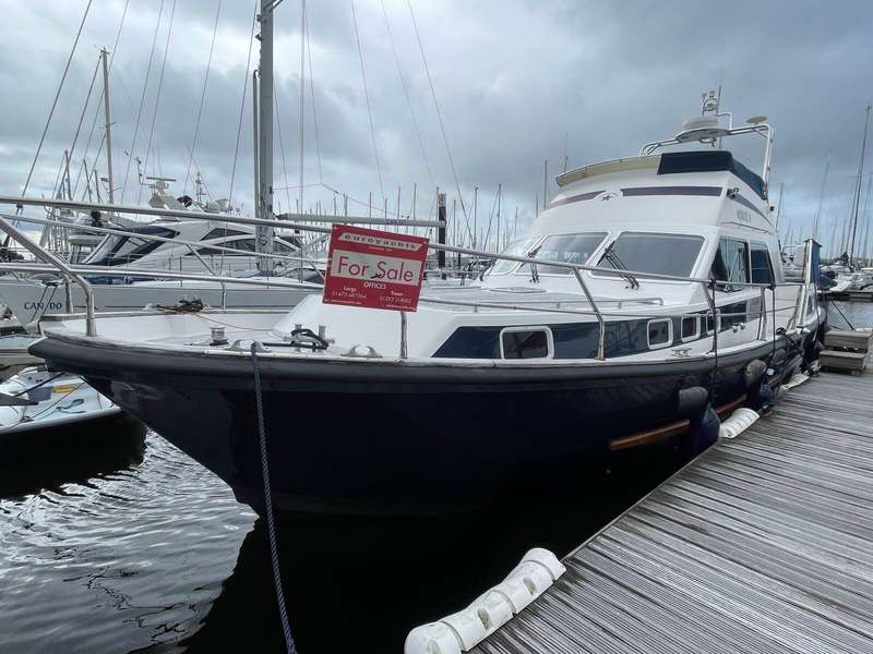 2000 Aquastar AQUASTAR 48 OCEAN STAR