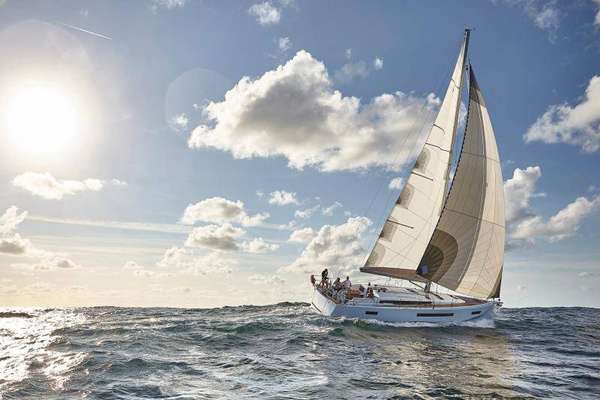 2027 Jeanneau SUN ODYSSEY 490