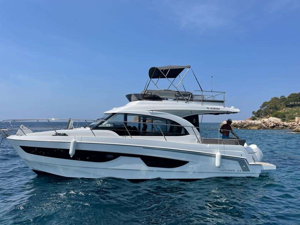 Beneteau ANTARES 11 FLY
