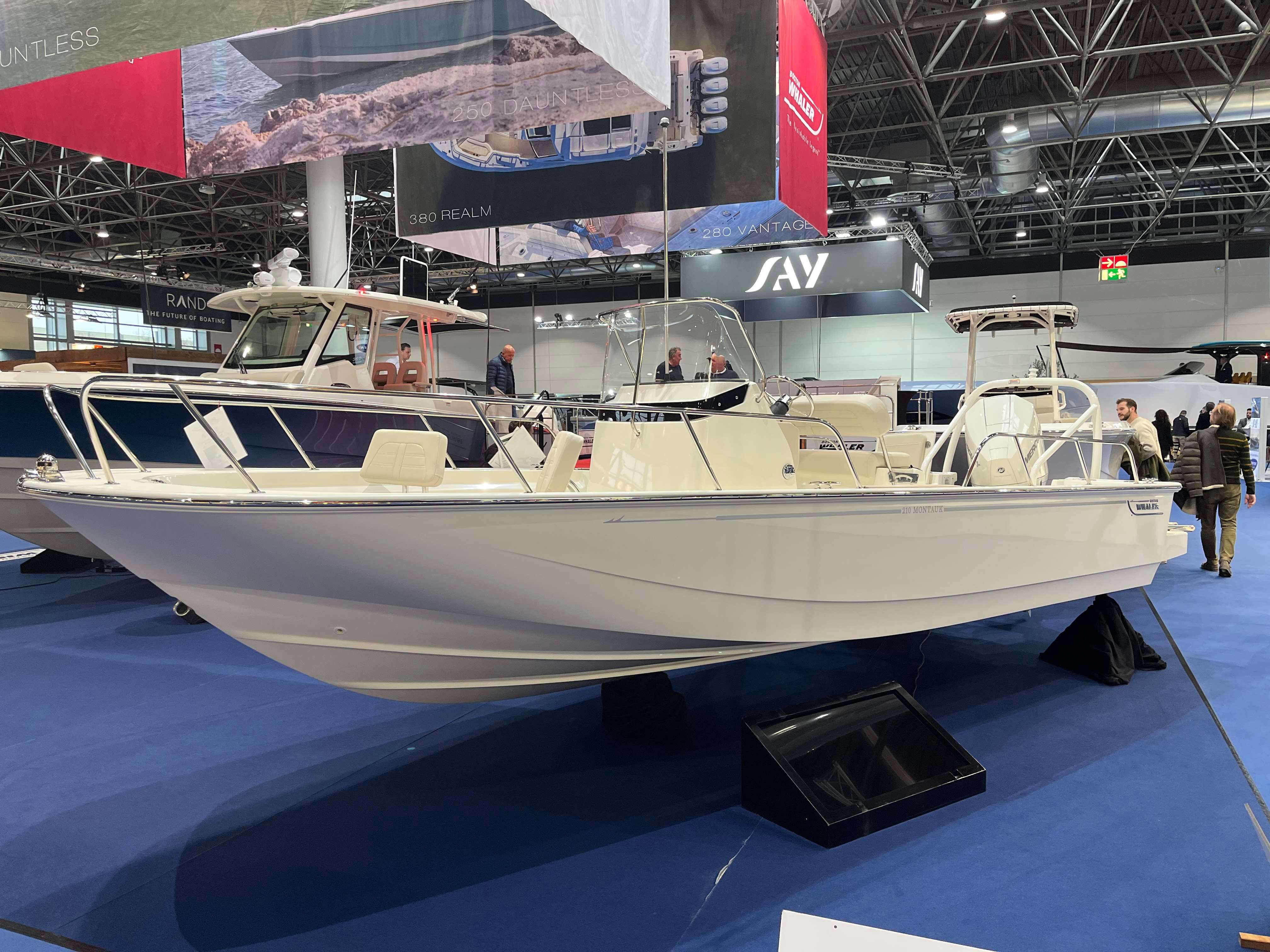 Boston Whaler BOSTON WHALER 210