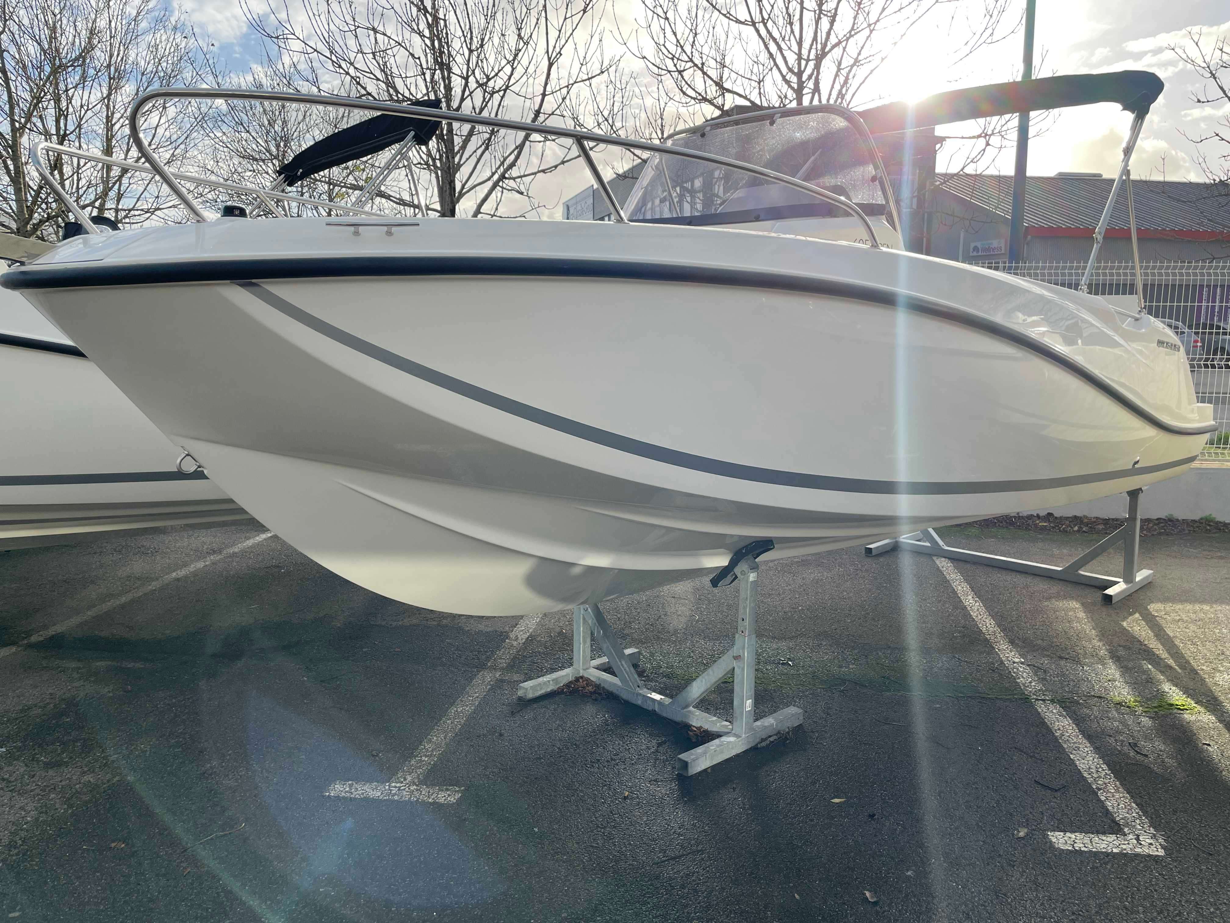Quicksilver QUICKSILVER ACTIV 605 OPEN