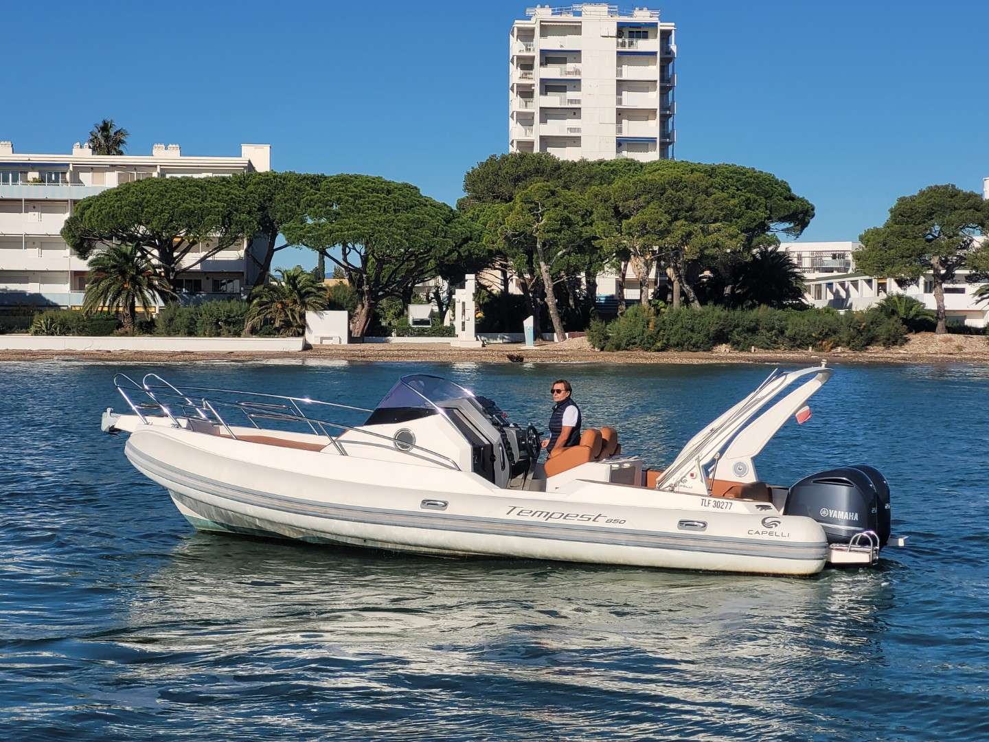 Capelli TEMPEST 850 WA