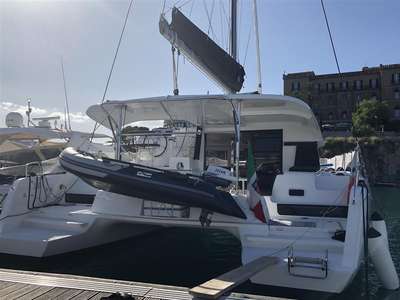 Catamarano LAGOON 42 usato Italia