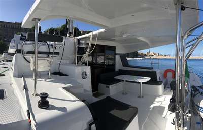 Catamarano LAGOON 42 usato Italia