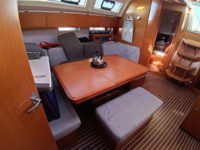 Barca a vela BAVARIA 46 usato Italia