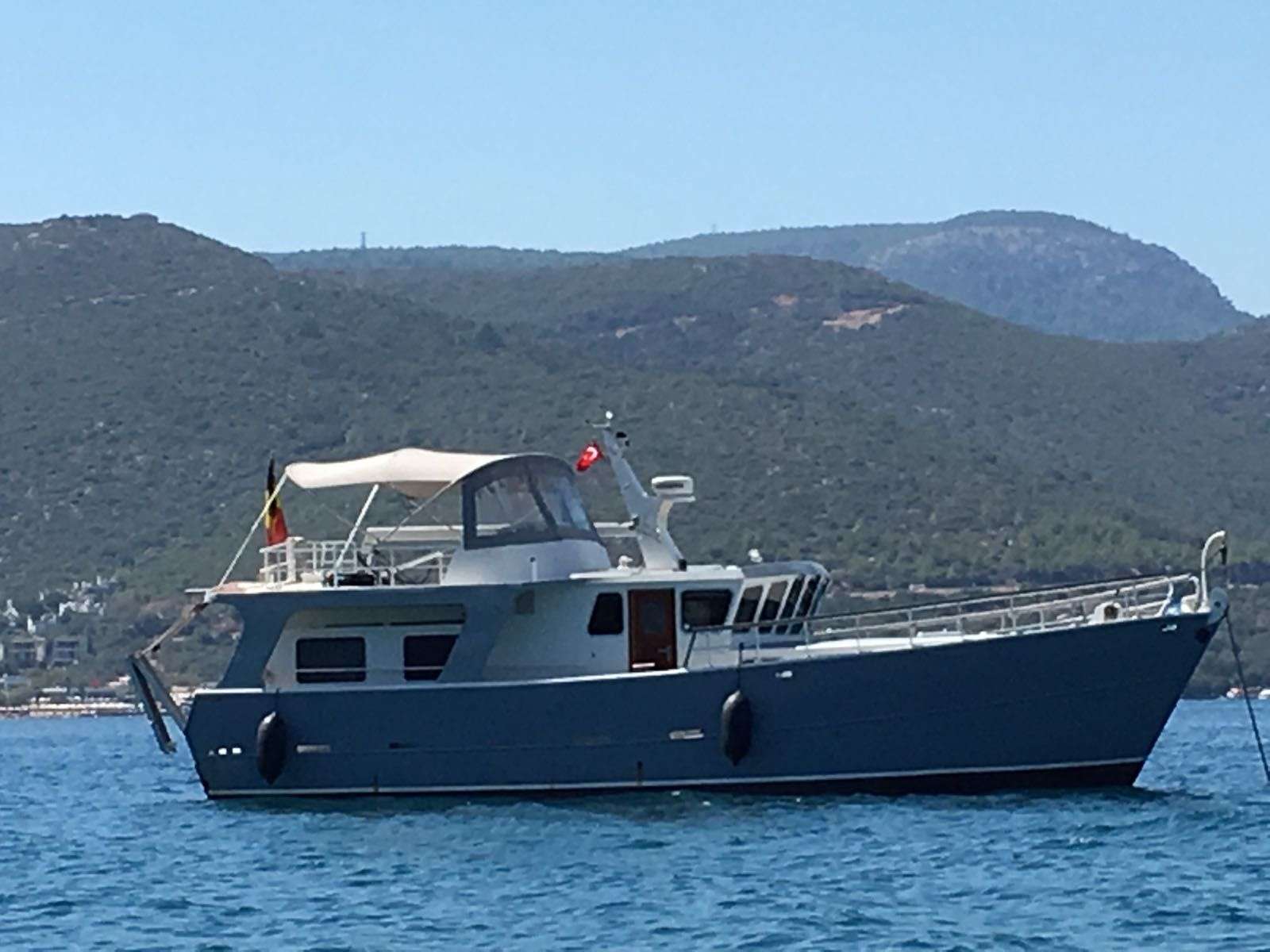 CUSTOMBUILT TRAWLER ONE OFF