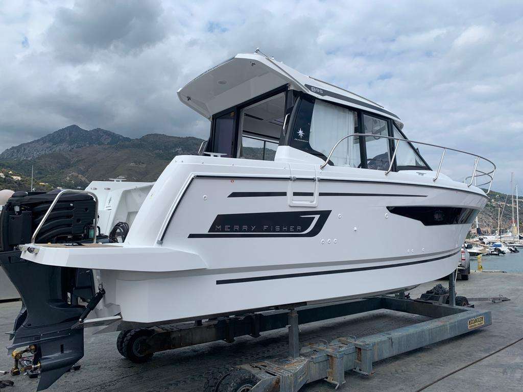 Jeanneau MERRY FISHER 895