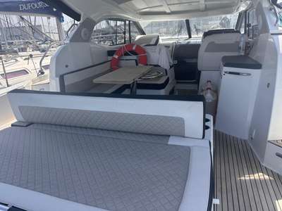 Barca JEANNEAU LEADER 36 usato Italia