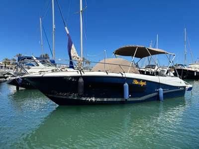 Barca JEANNEAU CAP CAMARAT 7.5 WA SÉRIE 2 usato Spagna