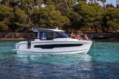 Barca JEANNEAU MERRY FISHER 895 SÉRIE 2 nuovo Spagna