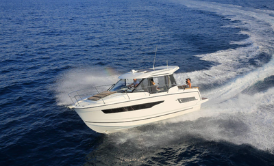 Barca JEANNEAU MERRY FISHER 895 nuovo Spagna