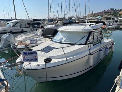 Barca JEANNEAU MERRY FISHER 795 SÉRIE 2 usato Francia
