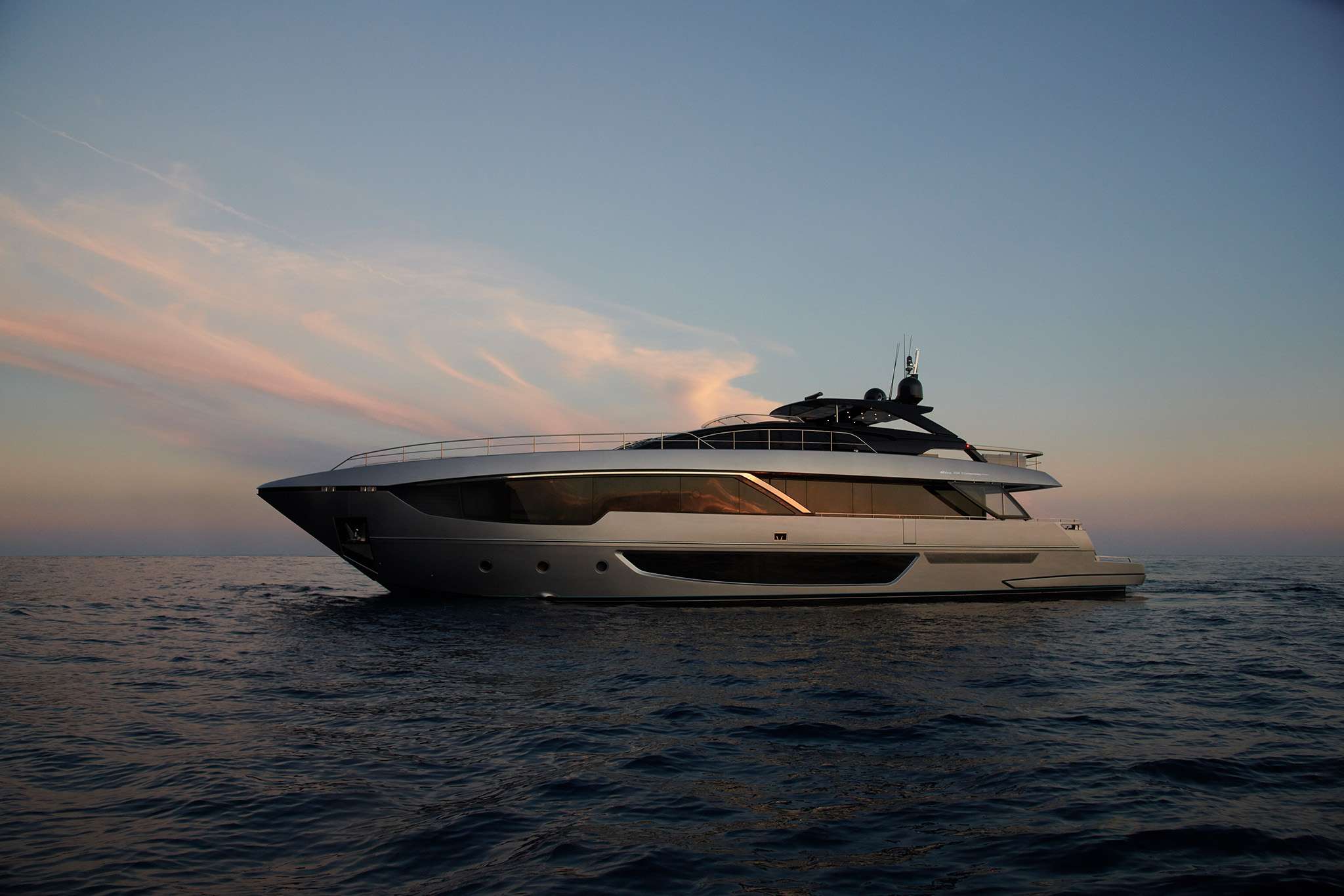 Riva 102 Corsaro Super occasion 2022 - Toscane - 9 800 000