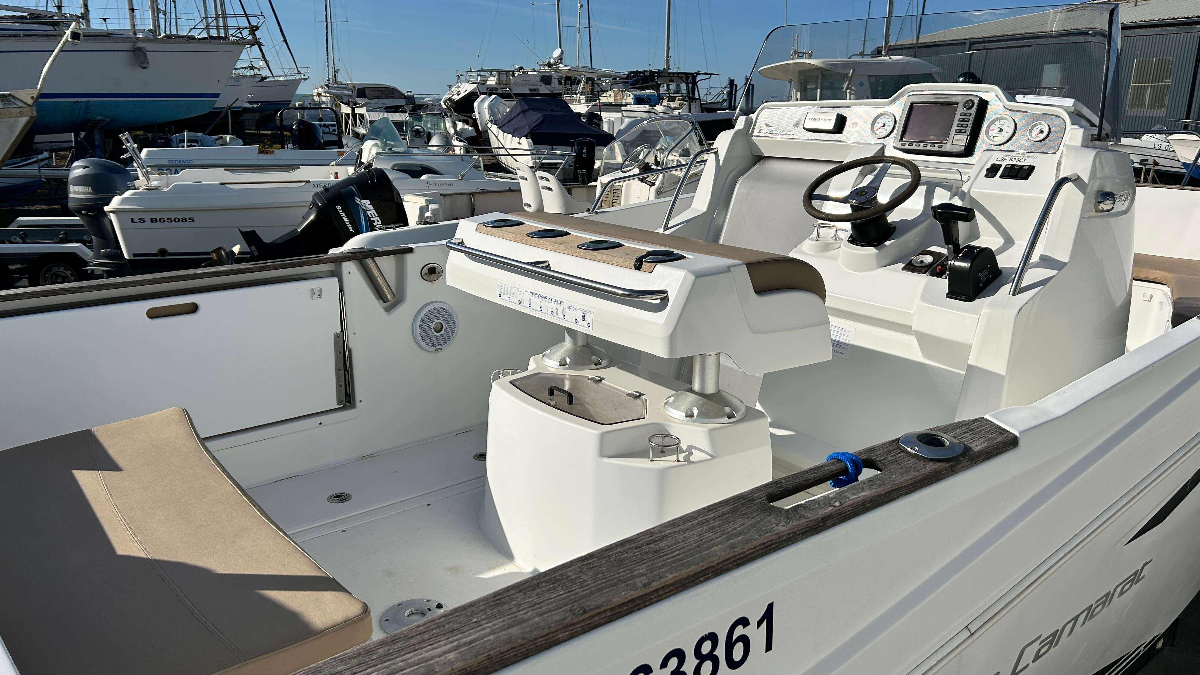 Used center console boats in Italy for sale - Band of Boats