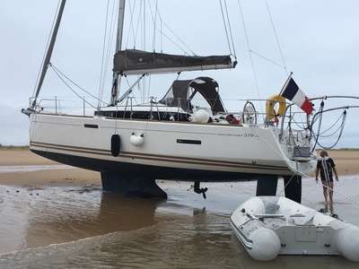 Barca a vela JEANNEAU SUN ODYSSEY 379 LIFTING KEEL usato Francia