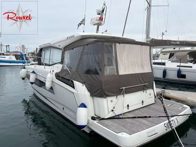 Barca JEANNEAU NC 37 usato Francia