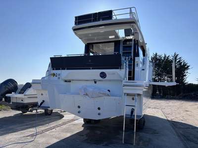Barca JEANNEAU MERRY FISHER 1295 FLY nuovo Francia
