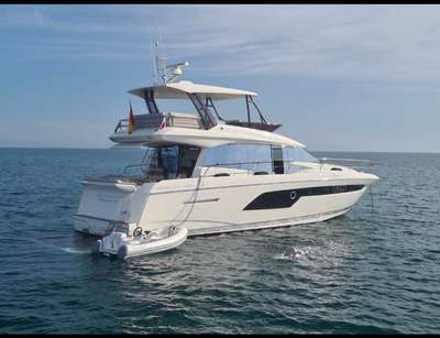 AD NAUTIC