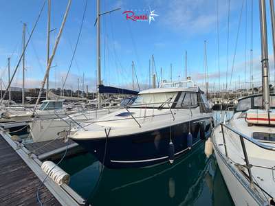 Barca JEANNEAU MERRY FISHER 855 LEGENDE usato Francia