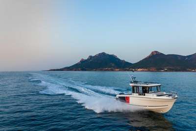 Barca JEANNEAU MERRY FISHER 795 SPORT SÉRIE 2 nuovo Spagna