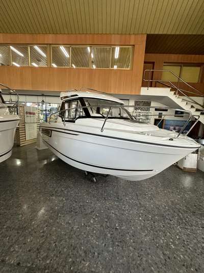 Barca JEANNEAU MERRY FISHER 605 SÉRIE 2 nuovo Spagna