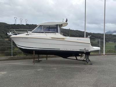 Barca JEANNEAU MERRY FISHER 705 usato Francia