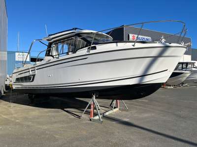 Barca JEANNEAU MERRY FISHER 795 usato Francia