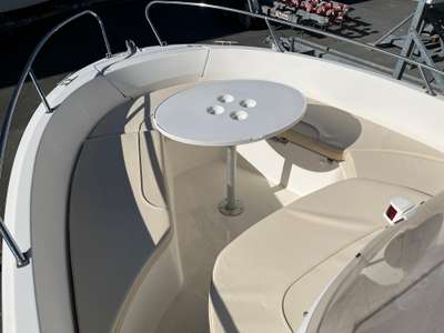 Barca JEANNEAU CAP CAMARAT 635 CC usato Francia