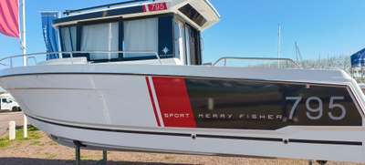 Barca JEANNEAU MERRY FISHER 795 SPORT nuovo Francia