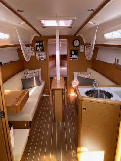 Barca a vela JEANNEAU SUN ODYSSEY 33I usato Francia