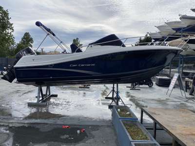 Bateau JEANNEAU CAP CAMARAT 7.5 CC occasion France