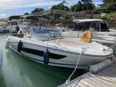 Barca JEANNEAU CAP CAMARAT 7.5 WA usato Francia