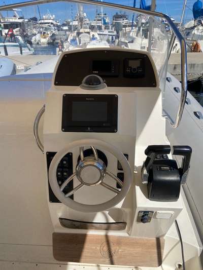 Semi-rigide CAPELLI TEMPEST 850 OPEN occasion France
